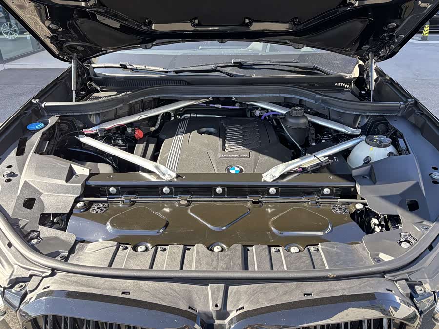 BMW X5 2023 car image #15