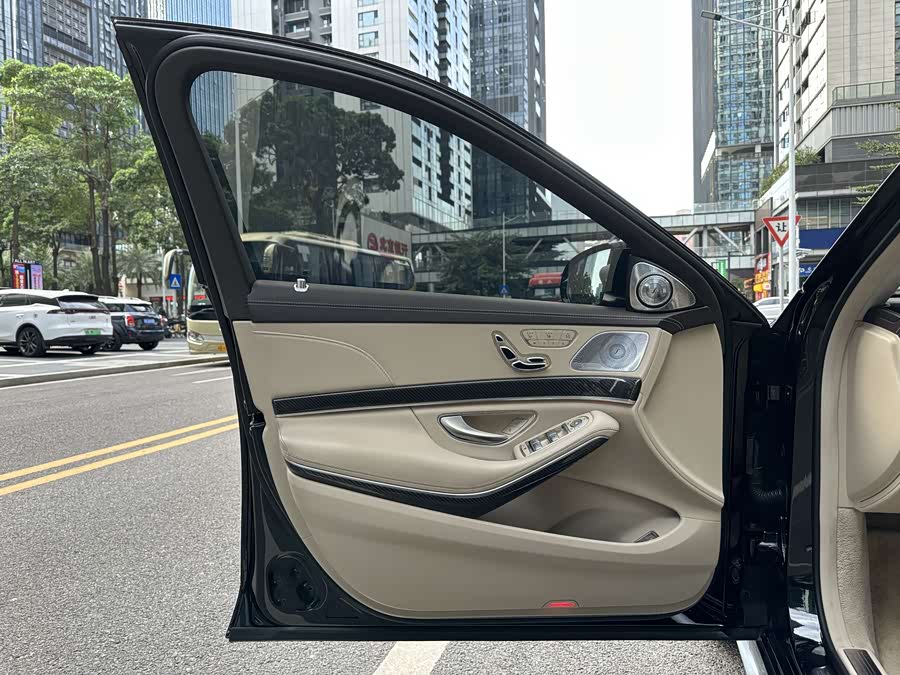 Mercedes-Benz S AMG 2015 car image #15