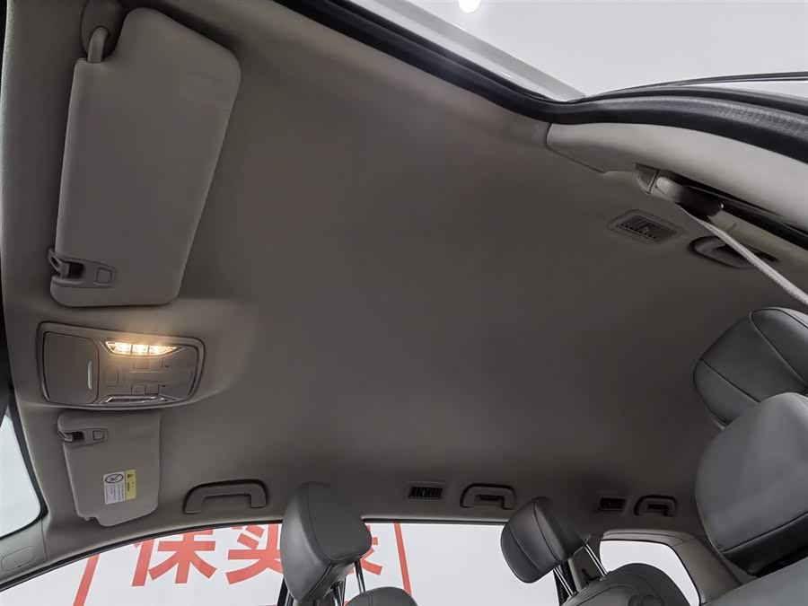 GAC Trumpchi M6 2019 car image #15