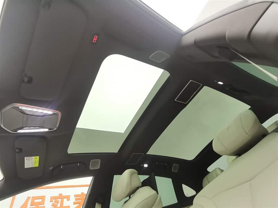 Denza Z9 2024 صورة سيارة #15