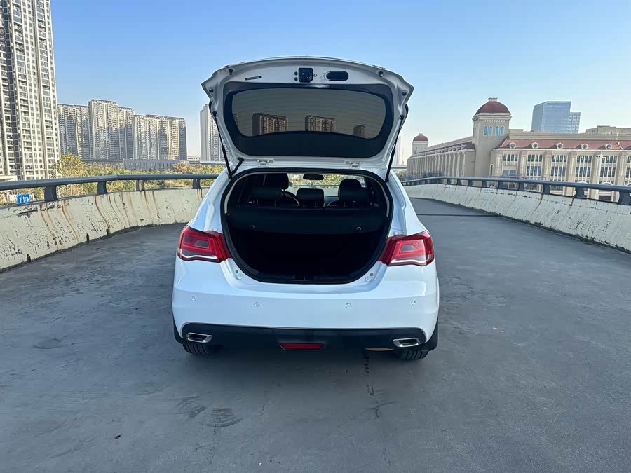 GEELY Emgrand 2014 immagine di auto #15
