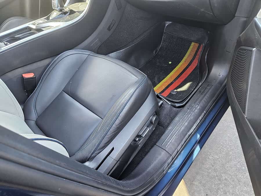 领克 领克01 2019 汽车图片 #15