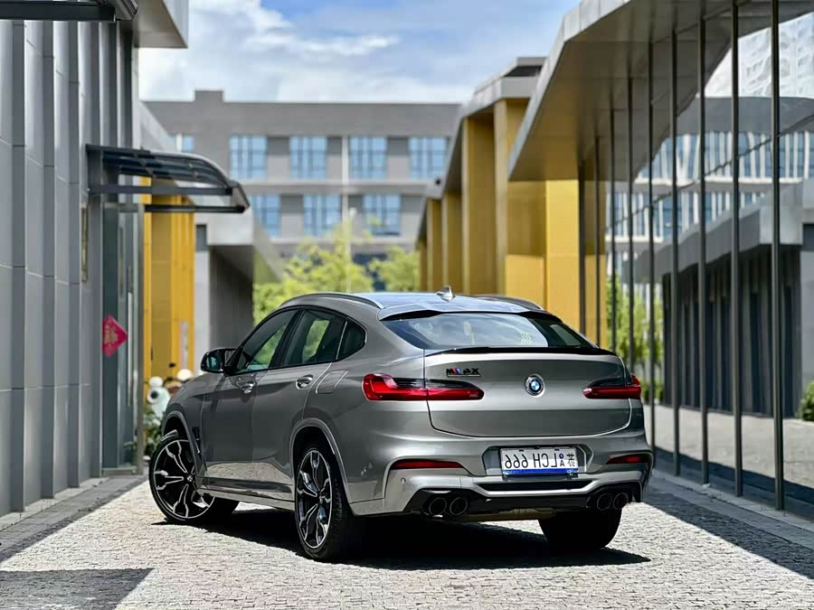 BMW X4 M 2020 car image #15