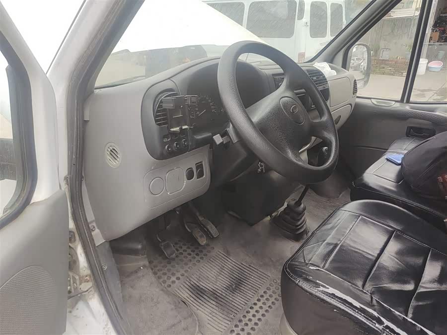 Ford Transit Classic 2015 car image #15