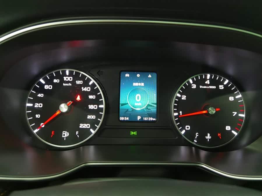 Roewe RX3 2022 car image #15