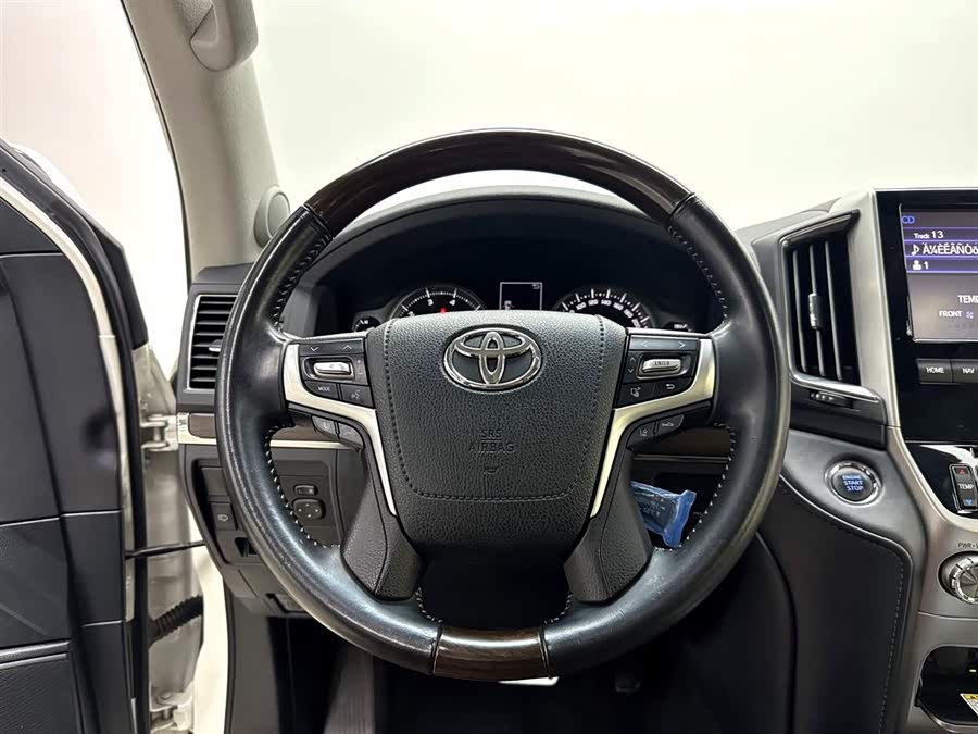 Toyota 2020 car image #15