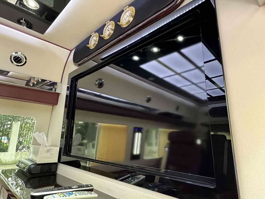 Ford E350 2015 imagen de coche #15