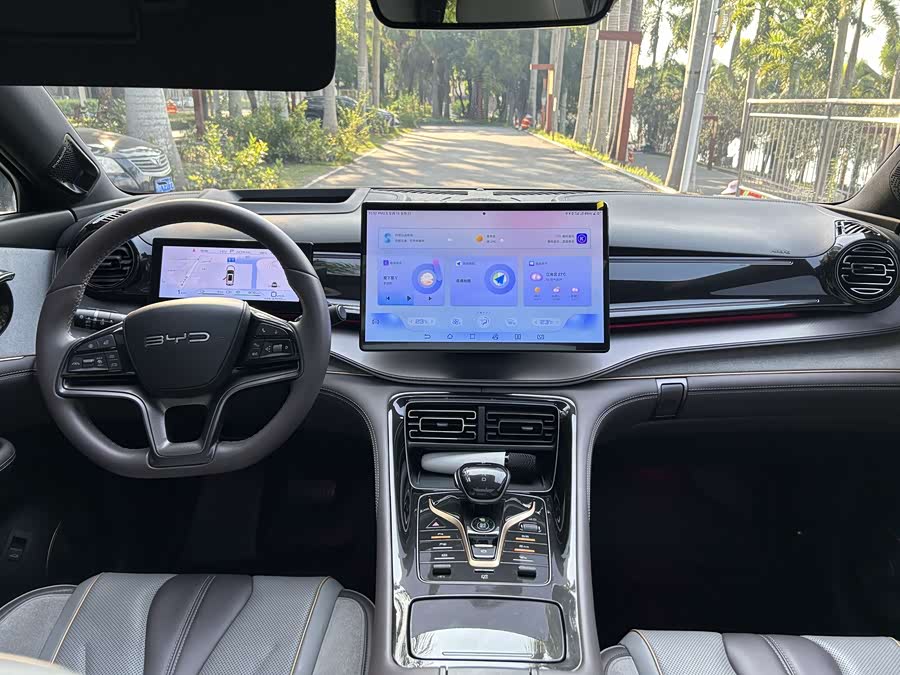 BYD Frigate 07 2023 #15 BYD Frigate 07 2023 car image #15