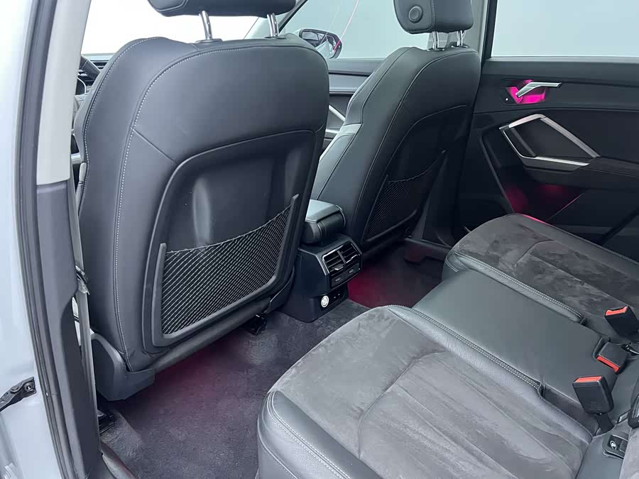 Audi Q3 2022 car image #15