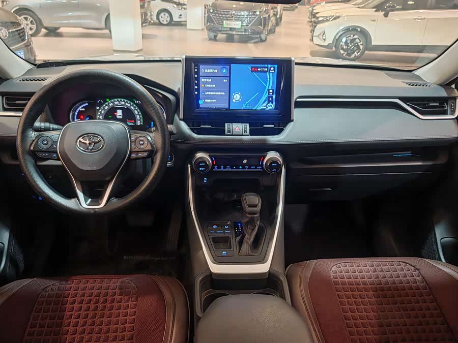 Toyota RAV4 2020 car image #15