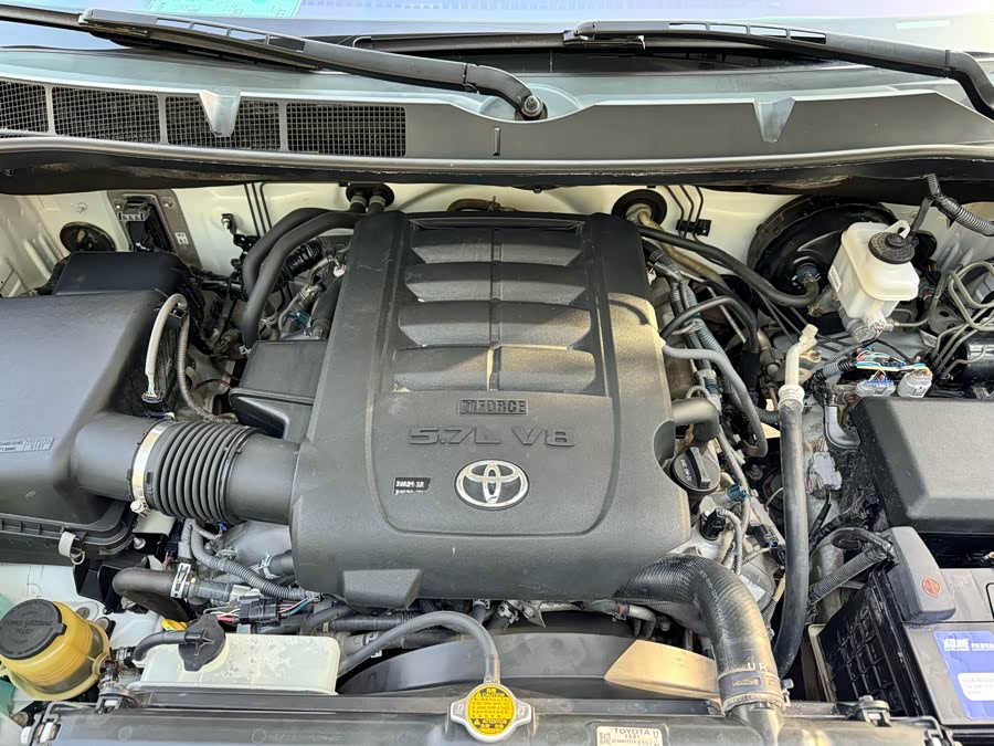 Toyota Tundra 2014 immagine di auto #15