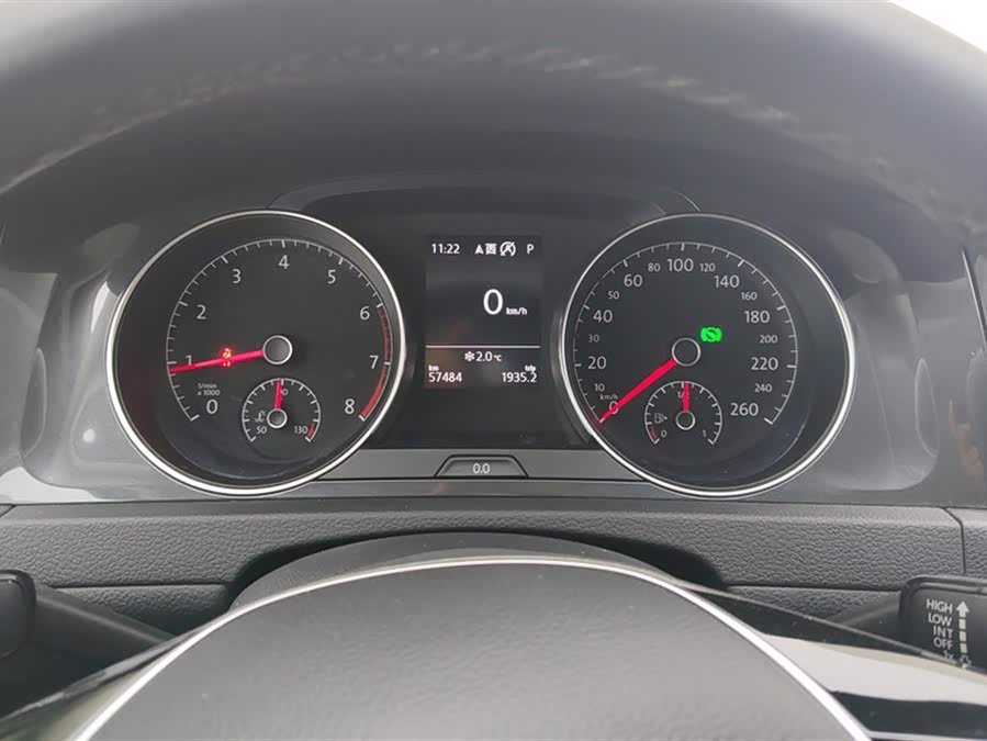 Volkswagen Golf 2020 car image #15