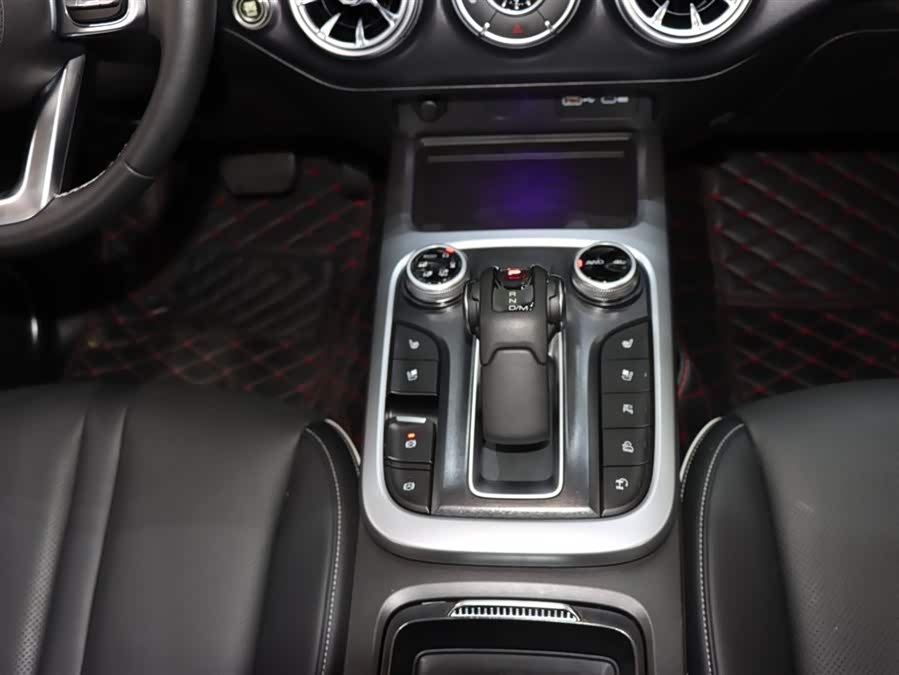 坦克 坦克300 2022 汽车图片 #15