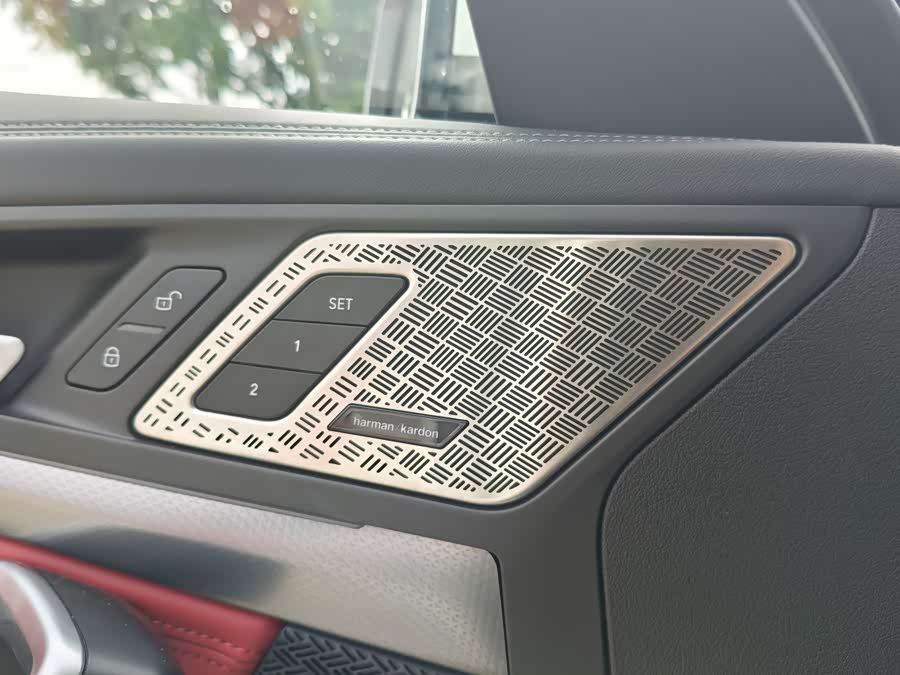 BMW iX1 2024 #15 BMW iX1 2024 car image #15