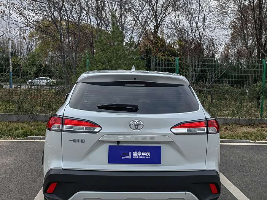 Toyota Corolla Cross 2024 image de voiture #15
