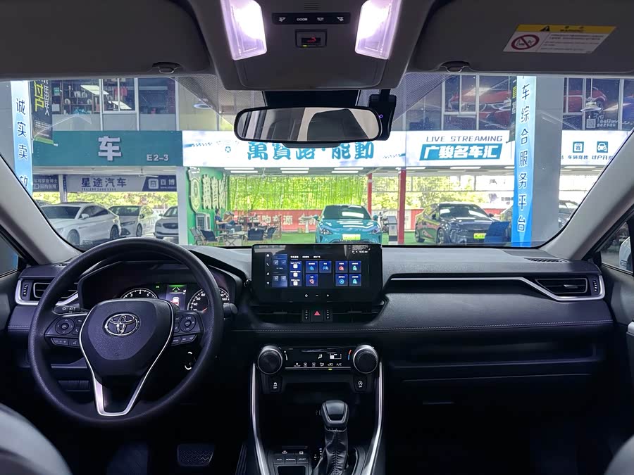 Kia Wildlander 2024 car image #15