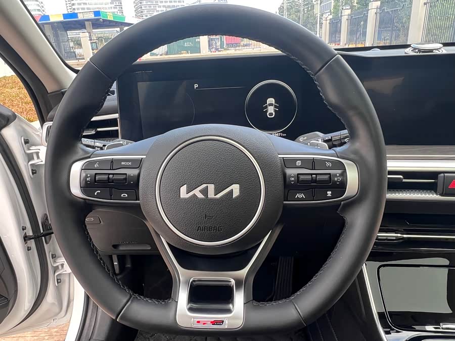 起亚 起亚K5 2022 汽车图片 #15