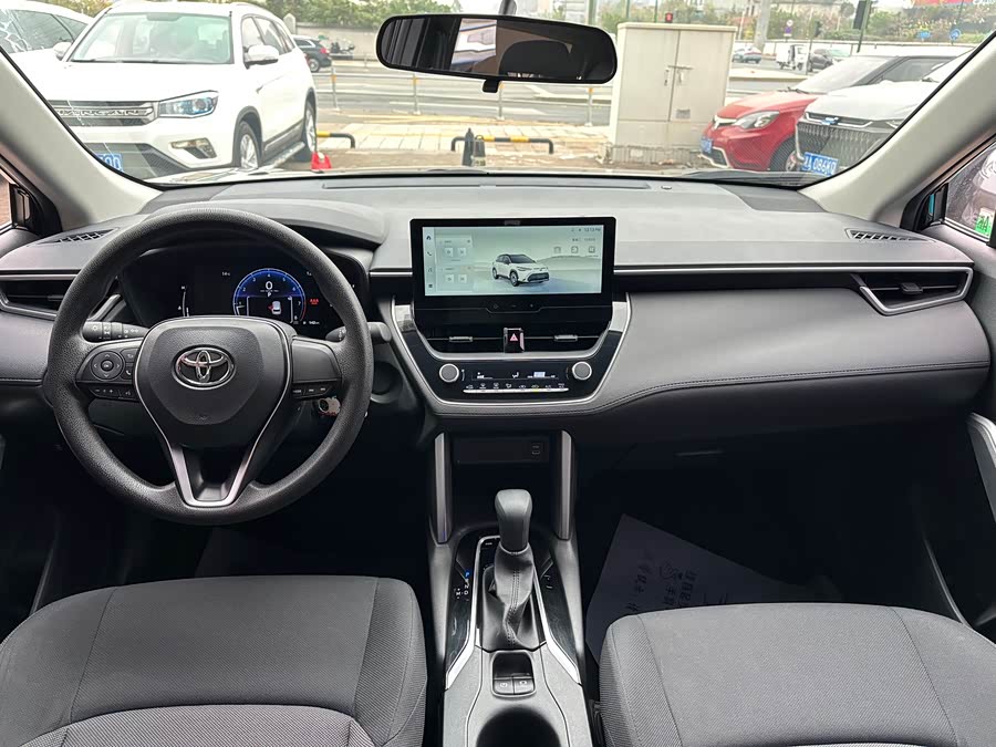 Toyota Frontlander 2023 #15 Toyota Frontlander 2023 immagine di auto #15