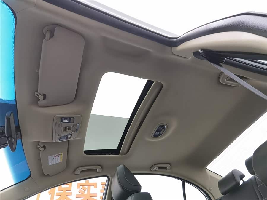 GEELY Emgrand 2018 car image #15