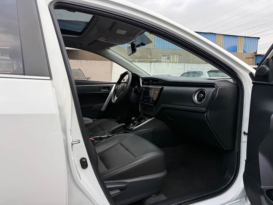 Toyota Corolla Hybird E+ 2020 immagine di auto #15