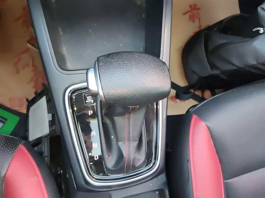 Kia Rio Cross 2017 car image #15