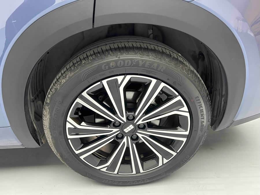 GEELY 2024 car image #15