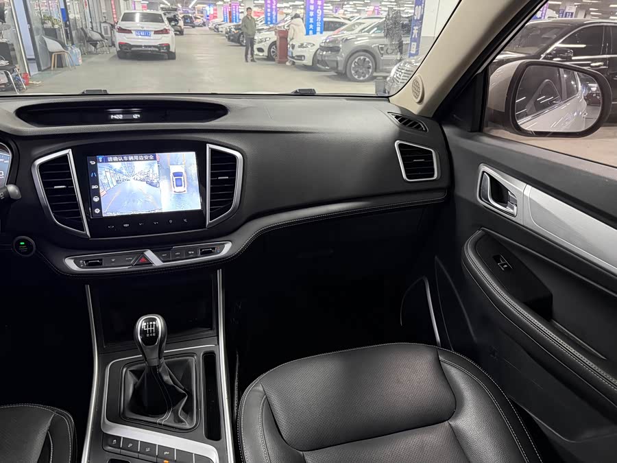 GEELY Vision X6 2019 car image #15
