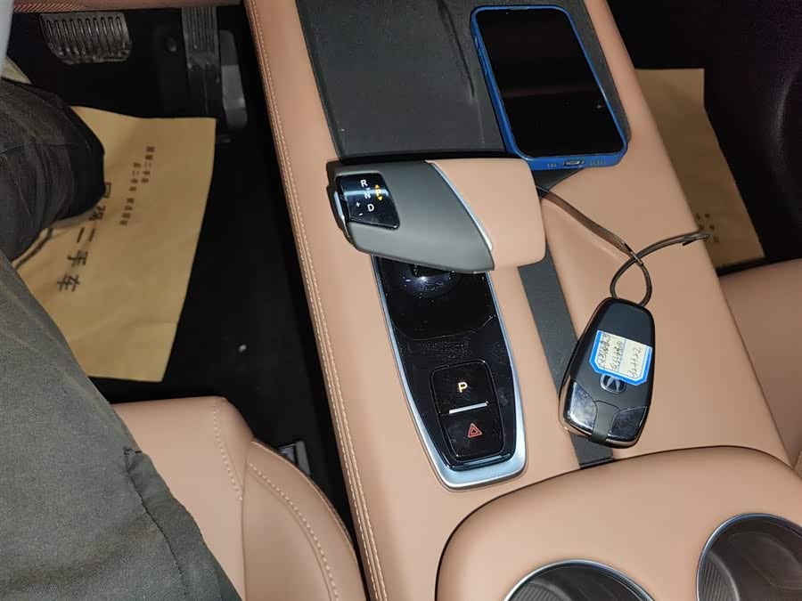 Changan UNI-Z 2025 car image #15