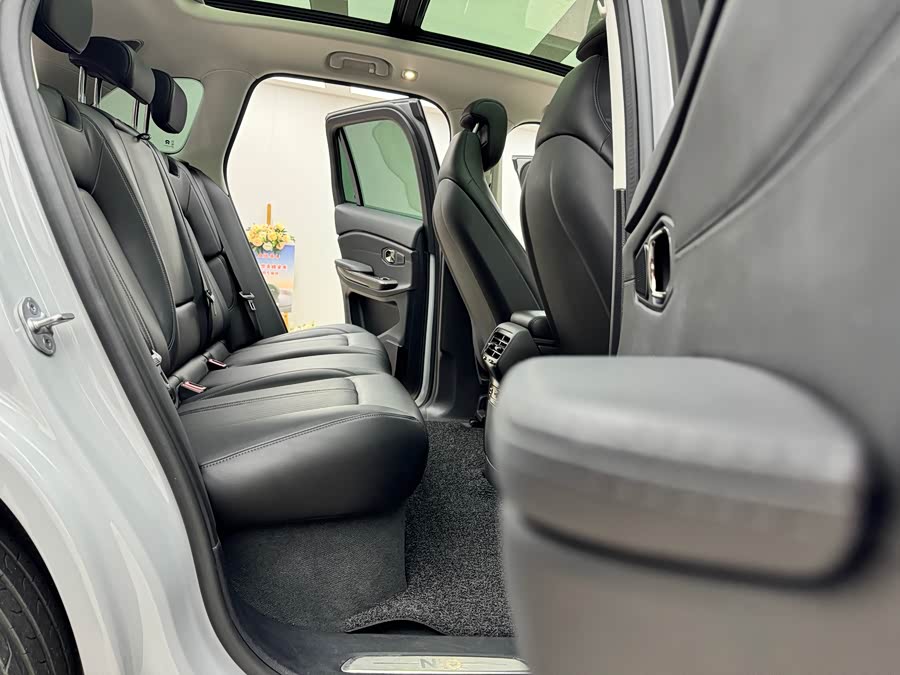 蔚来 蔚来ES6 2021 汽车图片 #15