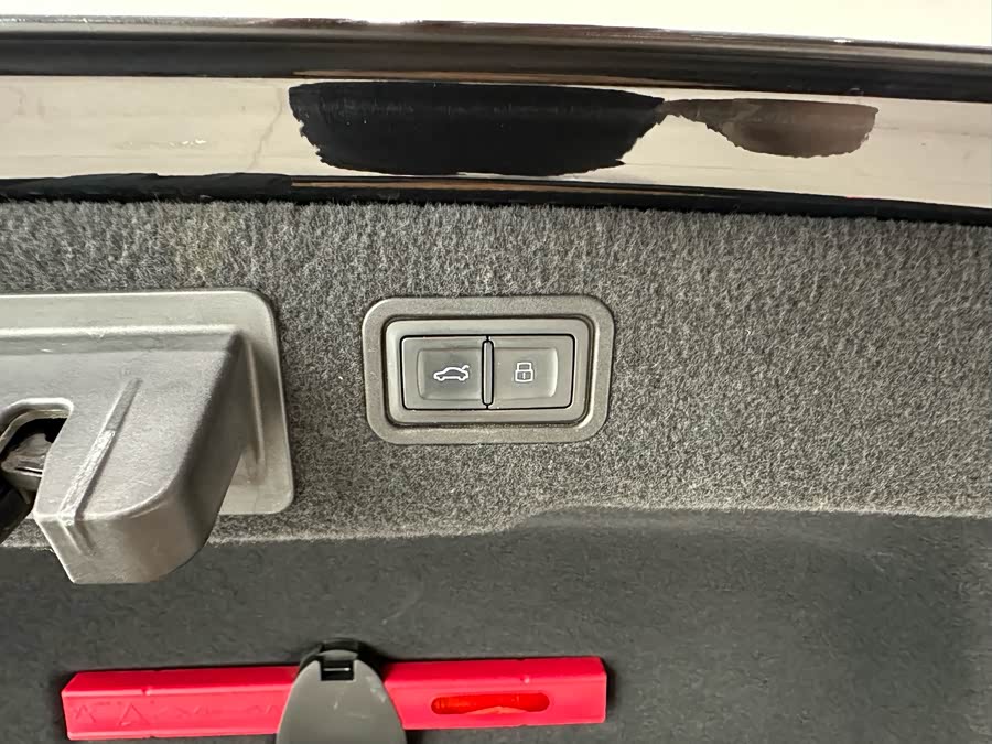 Audi A8 2019 image de voiture #15