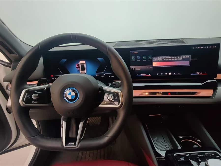 BMW i5 2025 изображение автомобиля #15