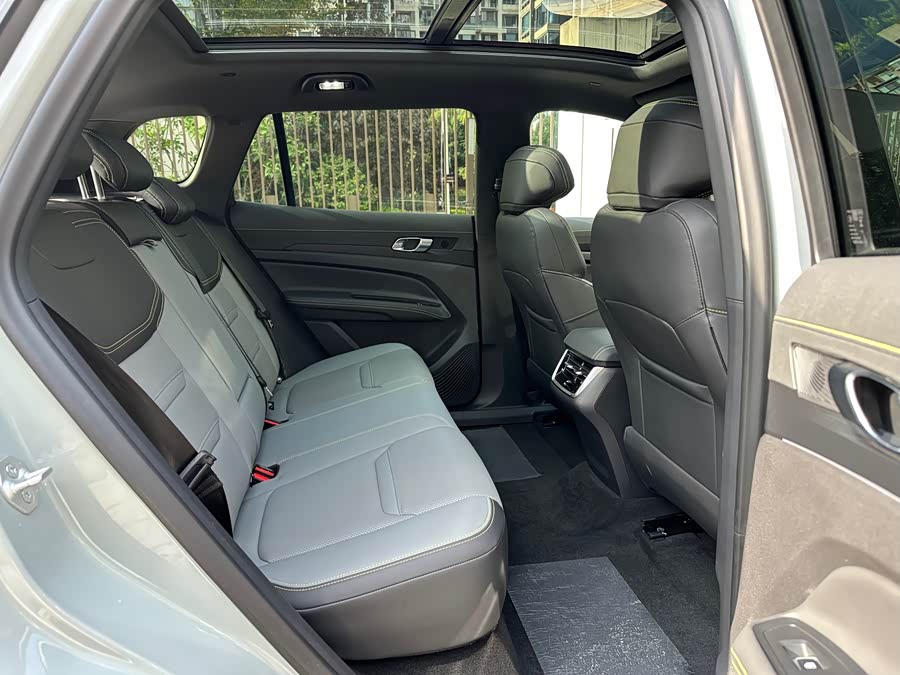 Ford Equator Sport 2024 car image #15