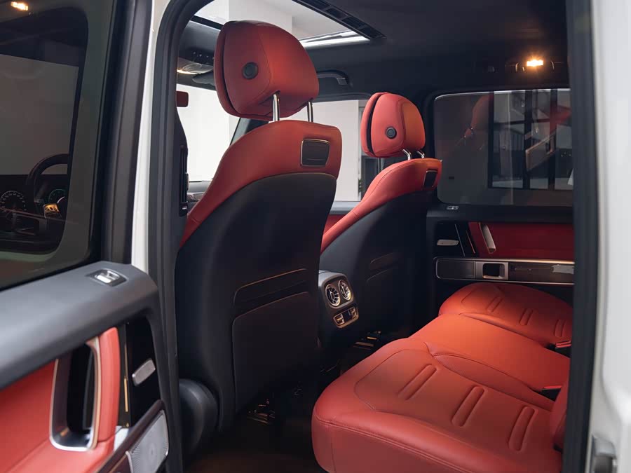 Mercedes-Benz G Class 2022 car image #15