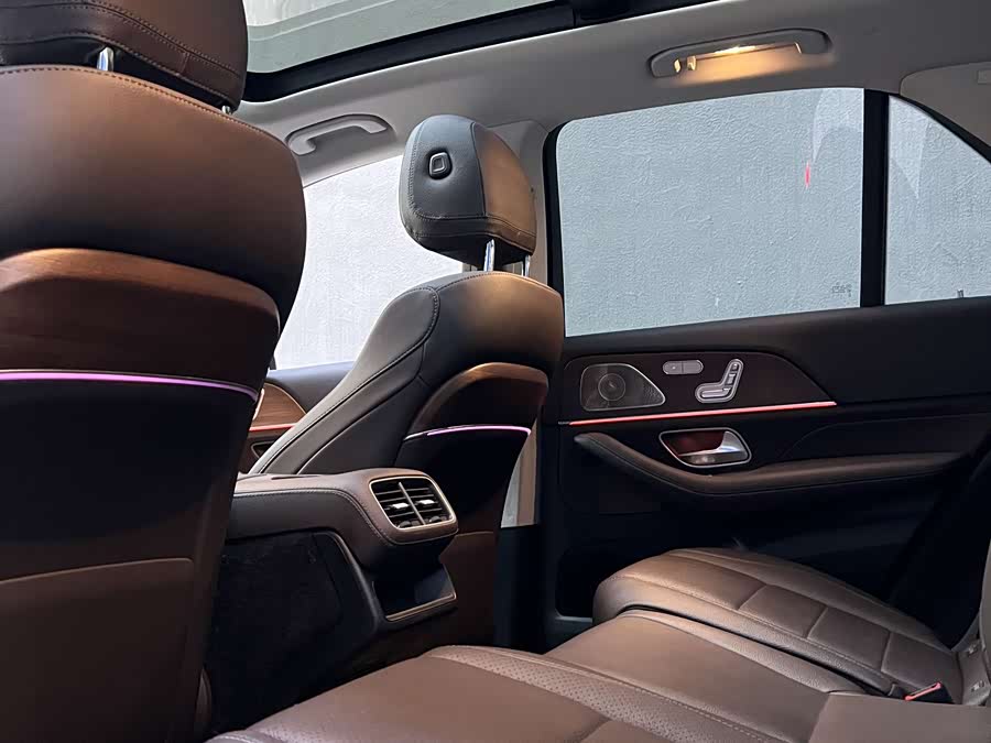 Mercedes-Benz GLE Class New Energy 2021 car image #15