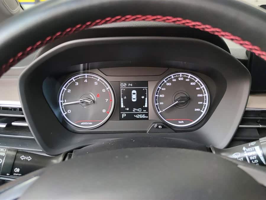 GEELY Vision X3 2022 car image #15
