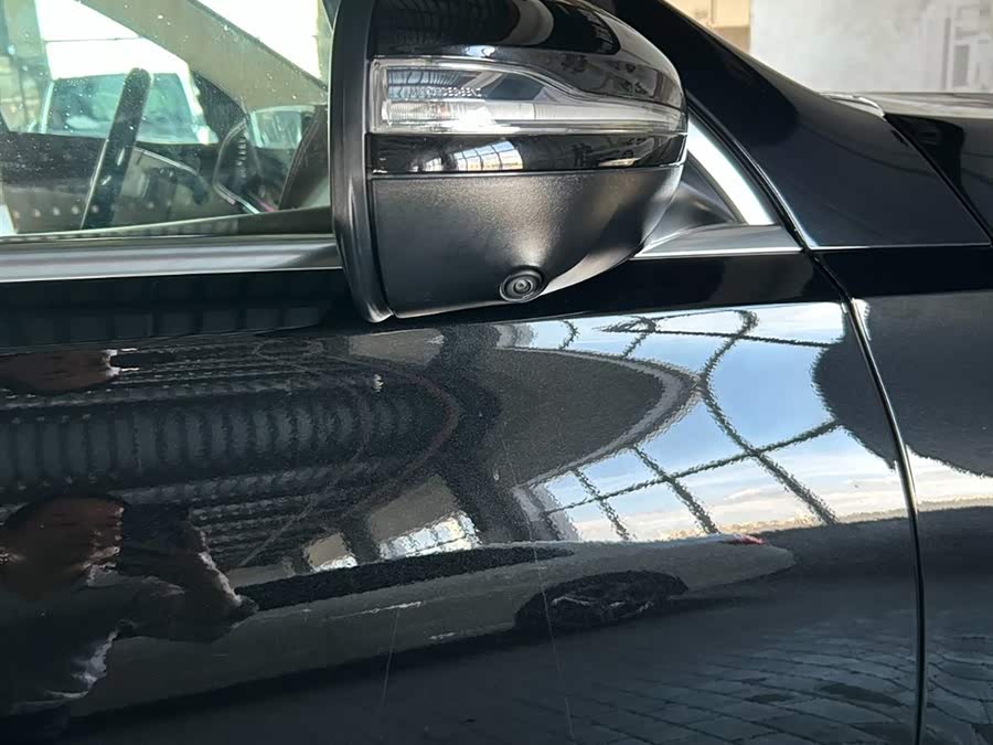 Mercedes-Benz Maybach GLS 2024 car image #15