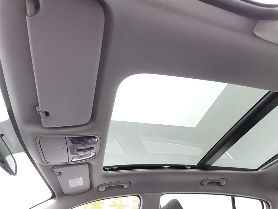 Kia KX5 2022 immagine di auto #15