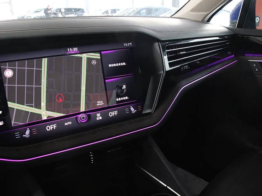 Volkswagen Touareg 2023 car image #15