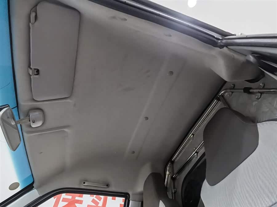 2023 car image #15