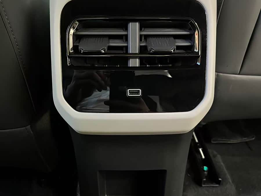 Jetour Shanhai L6 2024 #15 Jetour Shanhai L6 2024 immagine di auto #15