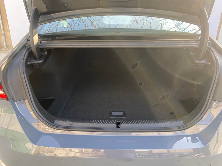 BMW i5 2025 immagine di auto #15