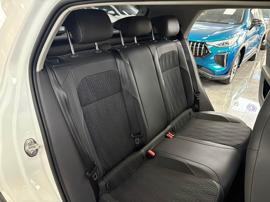 Volkswagen T-Cross 2022 car image #15