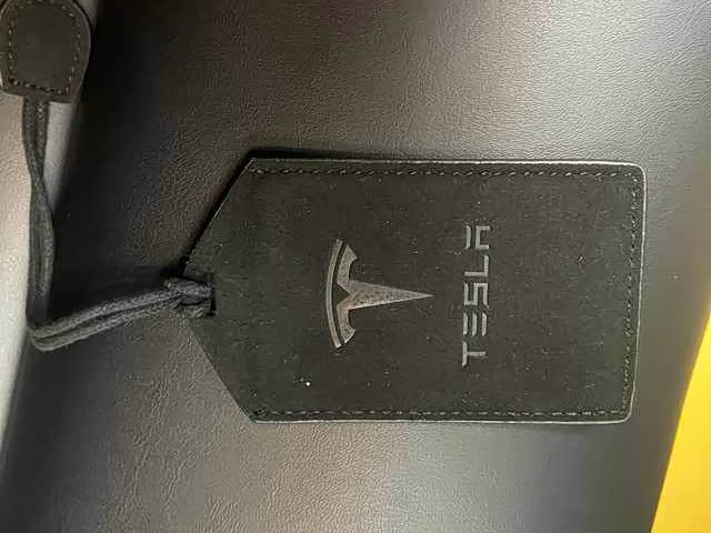 Tesla Model Y 2022 #15 Tesla Model Y 2022 car image #15