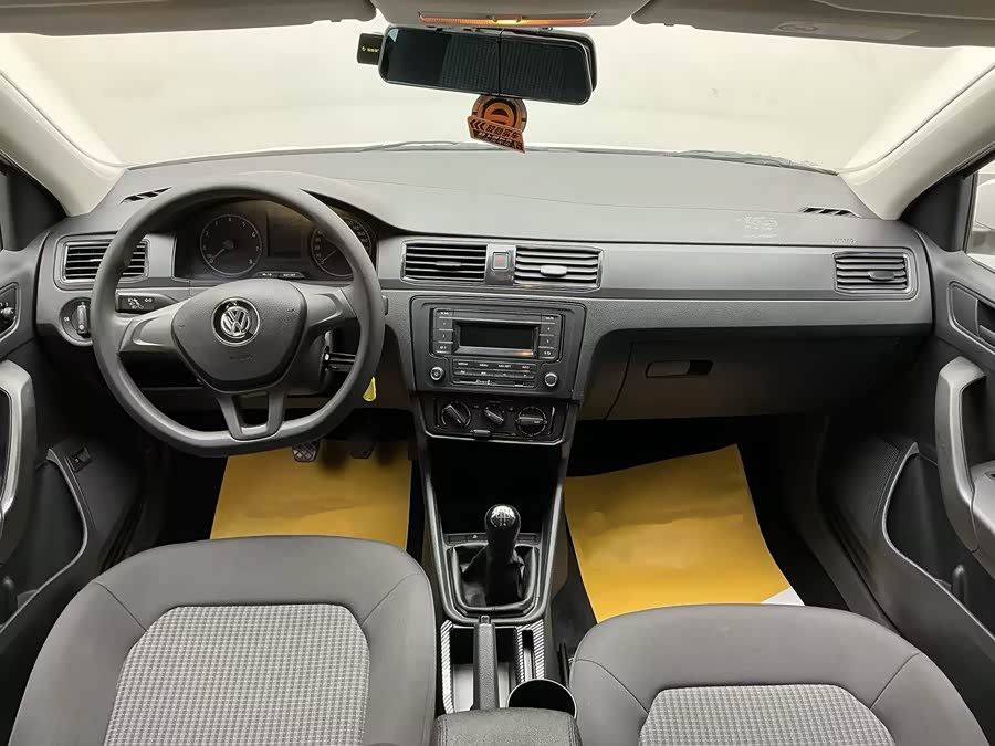 Volkswagen Santana 2021 immagine di auto #15