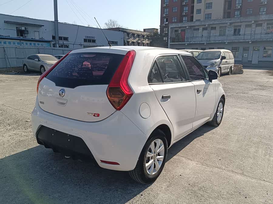 MG 3 2016 car image #15