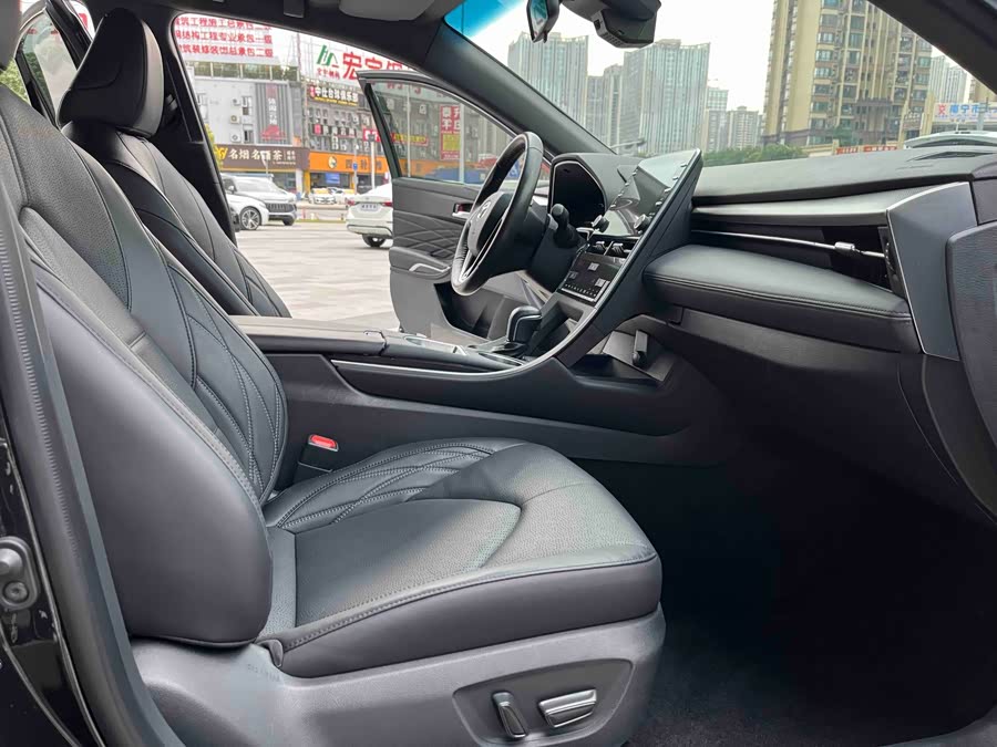 Toyota Avalon 2020 car image #15