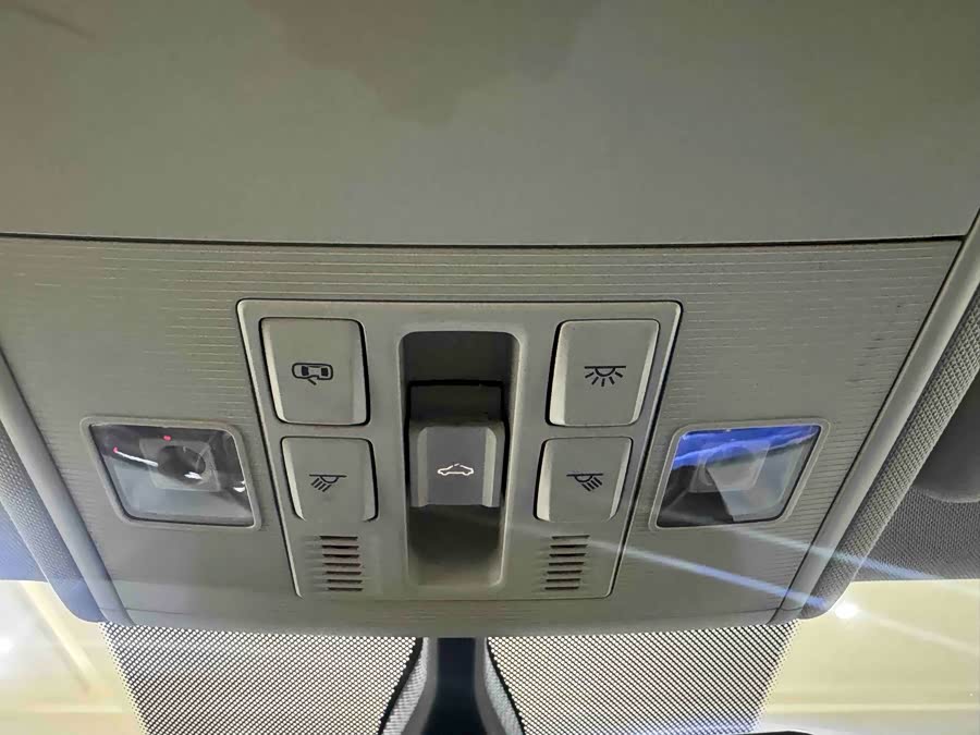 Volkswagen Polo 2021 immagine di auto #15