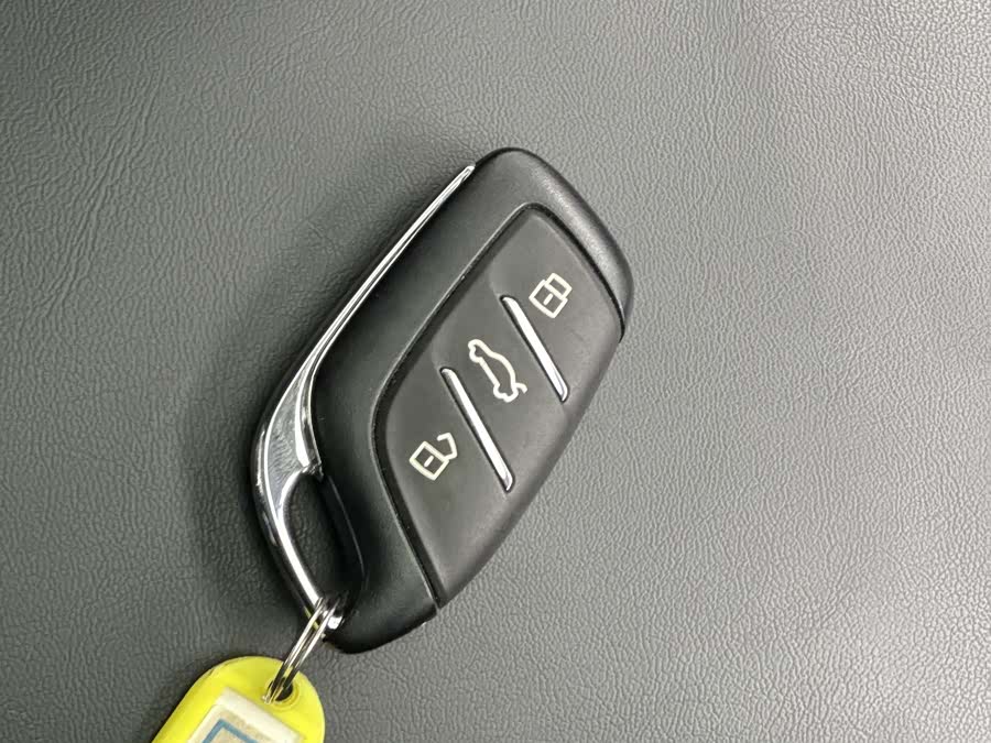 Roewe i5 2023 car image #15