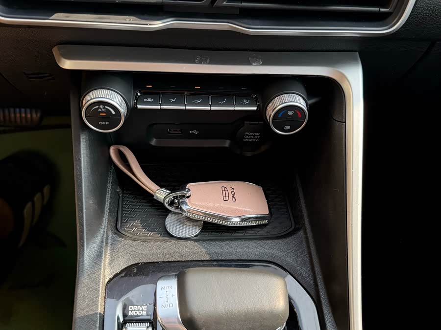 GEELY Coolray 2021 #15 GEELY Coolray 2021 immagine di auto #15