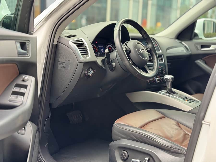 Audi Q5 2018 изображение автомобиля #15